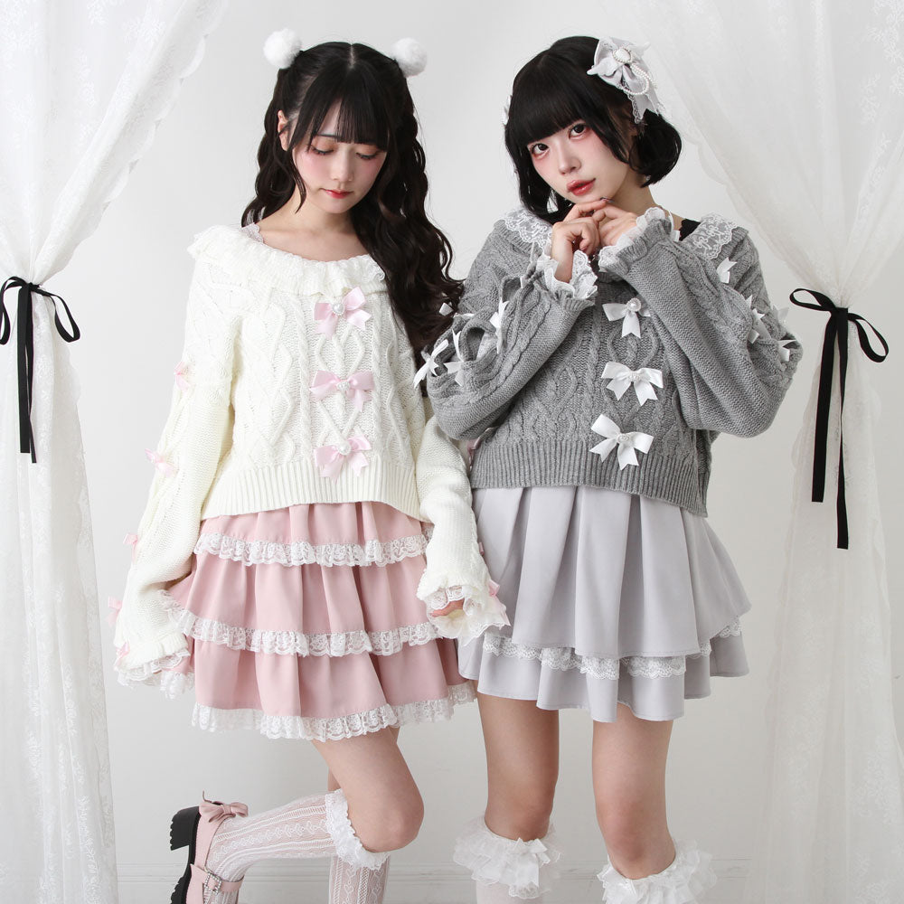 Dear My Love white v-neck ribbon lace knit sweater – Grumpy Bunny
