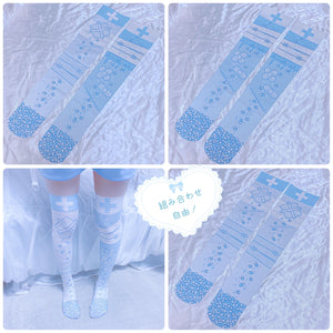 Menherachan pastel blue socks