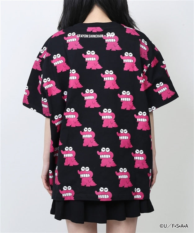 W❤️C and Crayon Shinchan t-shirt